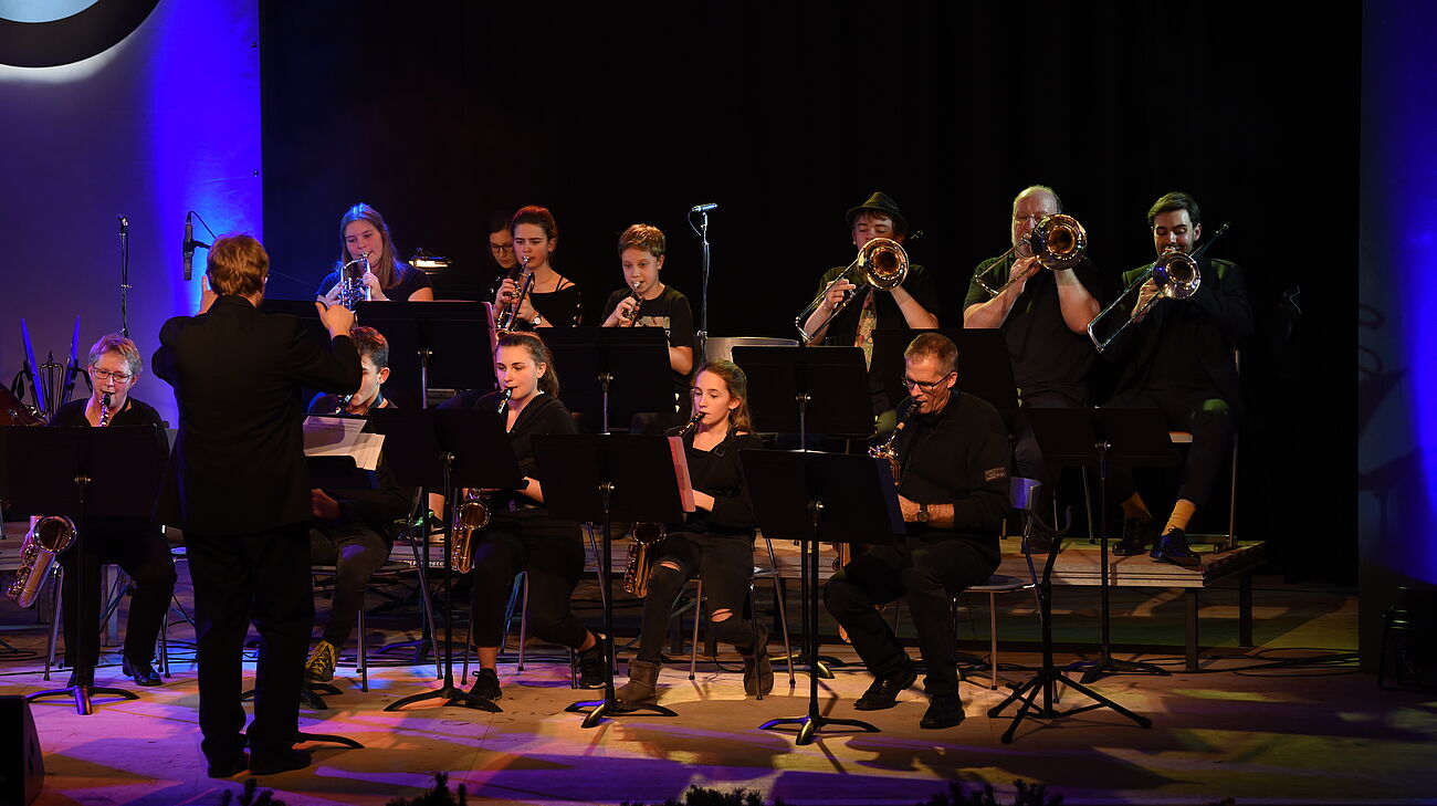 Foto: Bigband des Gymnasiums Großburgwedel - Weihnachtskonzert 2018