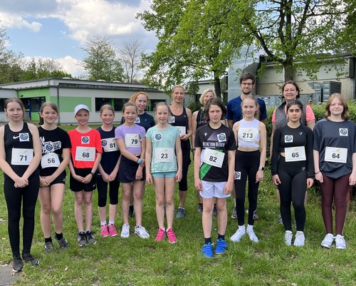 Gruppenbild der Sportlerinnen und Sportler