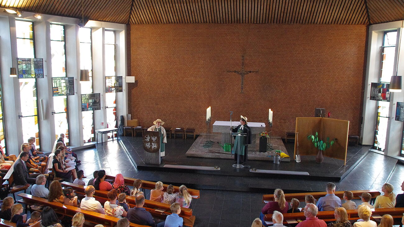 Foto: Ökumenischer Einschulungsgottesdienst in der St. Paulus-Kirche