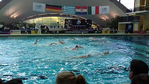 Kampfgeist: Waspo 98 Hannover - Pro Recco Italienteam