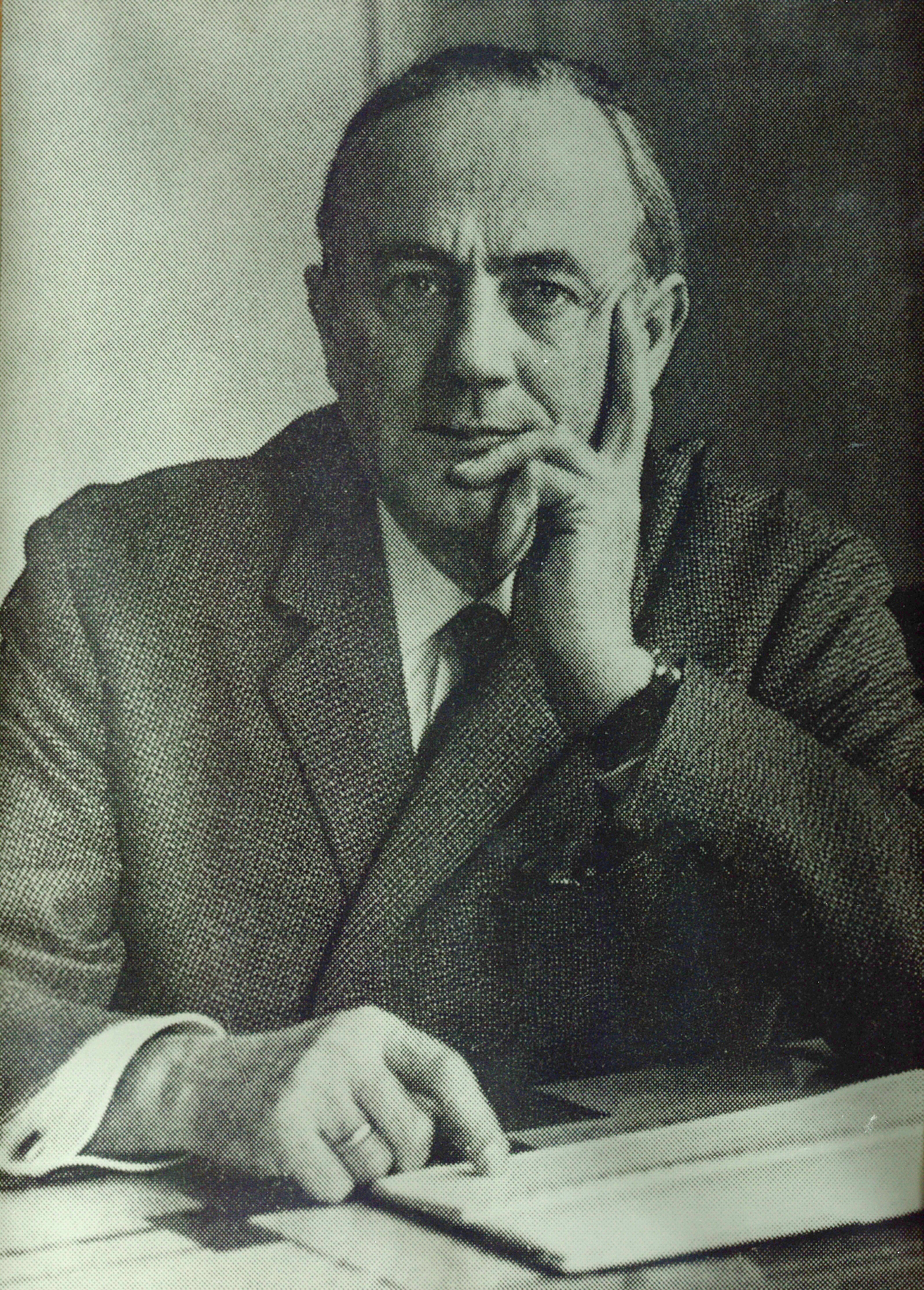 Dr. Heinrich Hauer (1956 - 1977) 