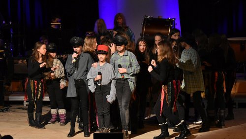 Die Brück’ am Tay: Johnny und seine Mannschaft kämpfen gegen Hexen und Naturgewalten