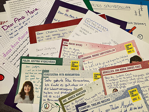 Bild von Karten und Briefen