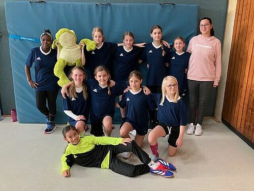 Handball-Mannschaft der Mädchen des Gymnasiums Großburgwedel